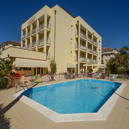 Residence Villa Gloria Borgio Verezzi Luaran gambar