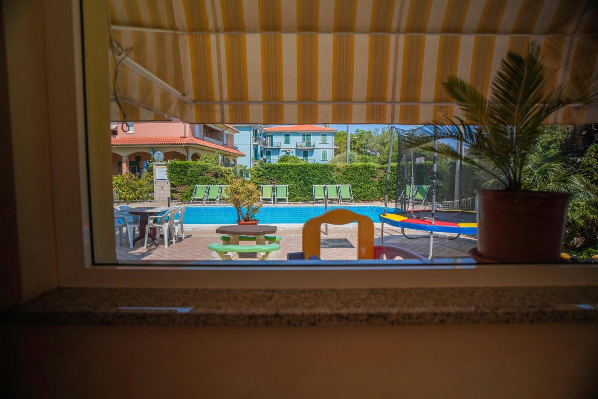 Residence Villa Gloria Borgio Verezzi Luaran gambar
